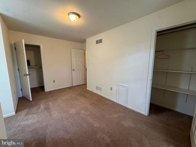957 SILVER LAKE BLVD, Dover, DE 19904