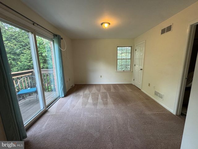 957 SILVER LAKE BLVD, Dover, DE 19904