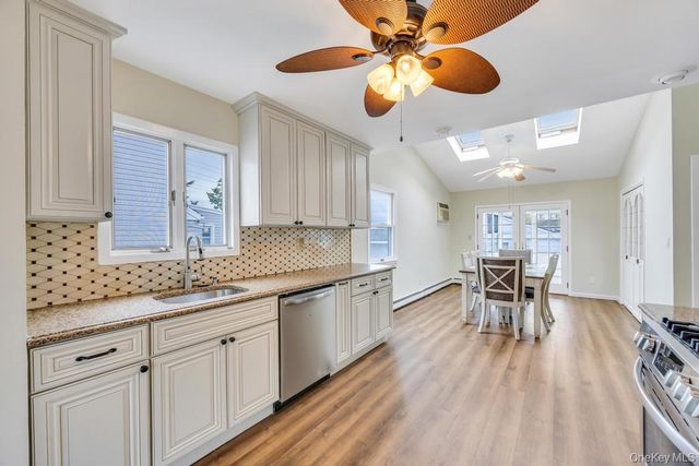 31 Indiana Street, Hicksville, NY 11801