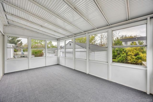 31 Indiana Street, Hicksville, NY 11801