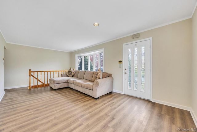 31 Indiana Street, Hicksville, NY 11801