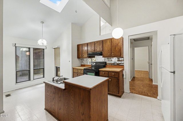 166 Wintersage, Pittsboro, NC 27312
