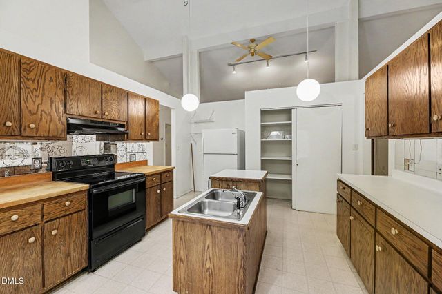 166 Wintersage, Pittsboro, NC 27312