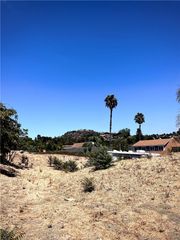 19382 Lemon Circle, Santa Ana, CA 92705