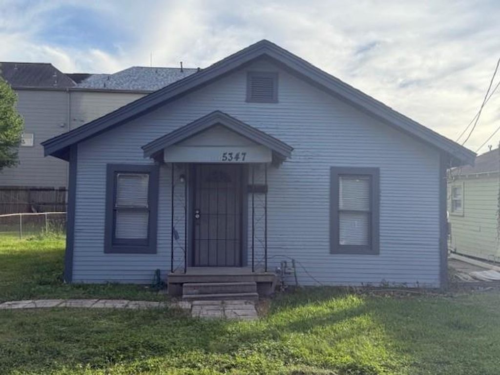 5347 Petty Street, Houston, TX 77007