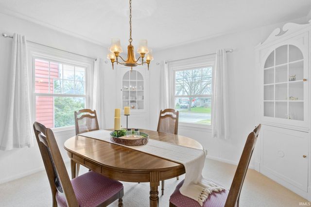 1715 E Beardsley Avenue, Elkhart, IN 46514