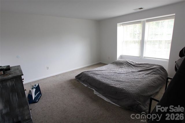 1645 Arlyn Circle M, Charlotte, NC 28213