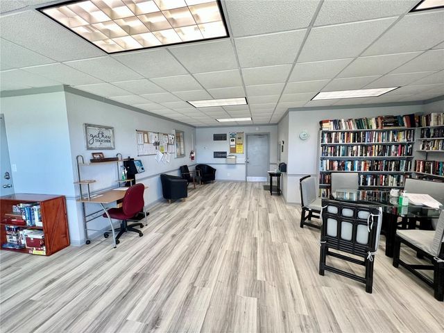 2300 Park Lane 311, Hollywood, FL 33021