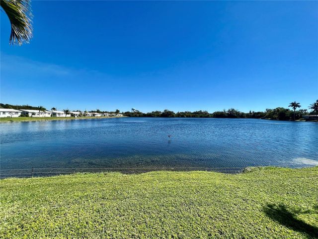 2300 Park Lane 311, Hollywood, FL 33021