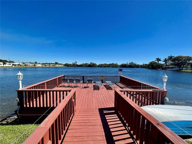 2300 Park Lane 311, Hollywood, FL 33021
