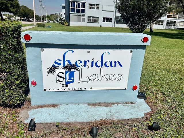 2300 Park Lane 311, Hollywood, FL 33021