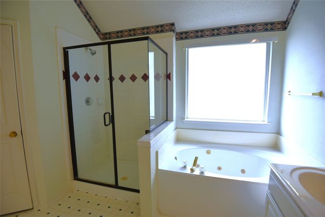 9700 Summer Drive, Frisco, TX 75035
