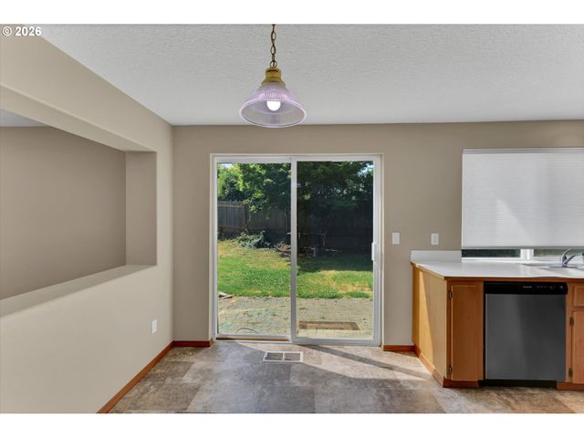 16060 Sw ROCKROSE Ln, Portland, OR 97223