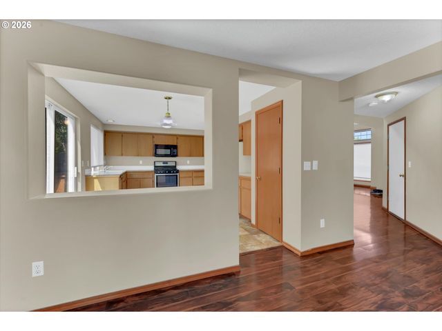 16060 Sw ROCKROSE Ln, Portland, OR 97223