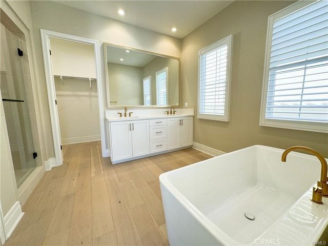 105 Green Rdg, Irvine, CA 92602