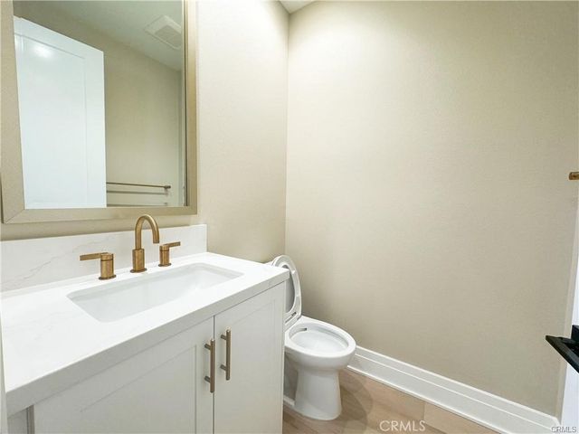 105 Green Rdg, Irvine, CA 92602