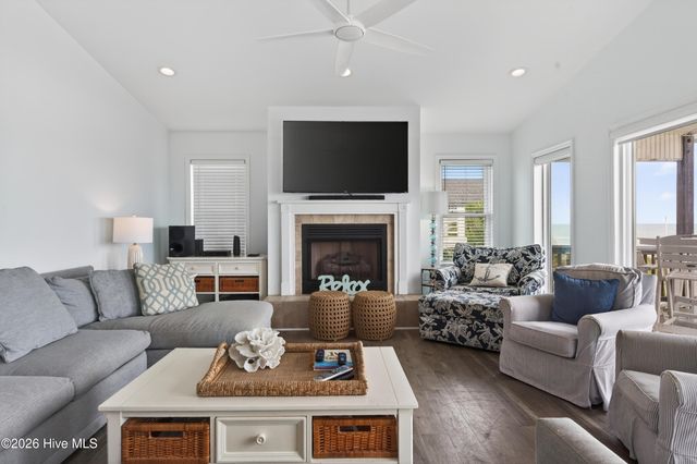 911 Fort Fisher Boulevard S, Kure Beach, NC 28449