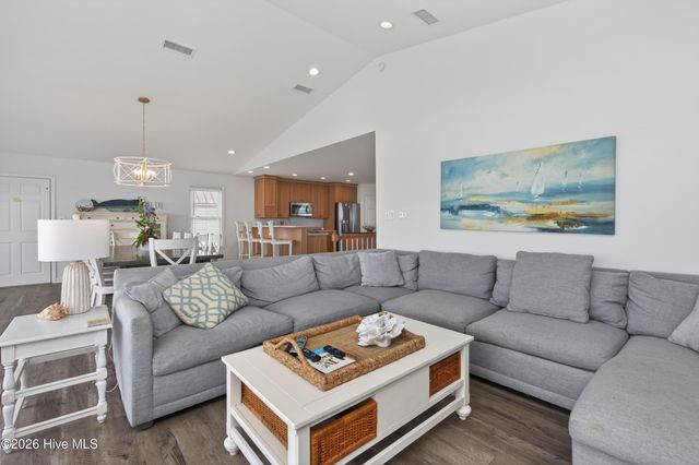 911 Fort Fisher Boulevard S, Kure Beach, NC 28449