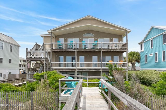 911 Fort Fisher Boulevard S, Kure Beach, NC 28449