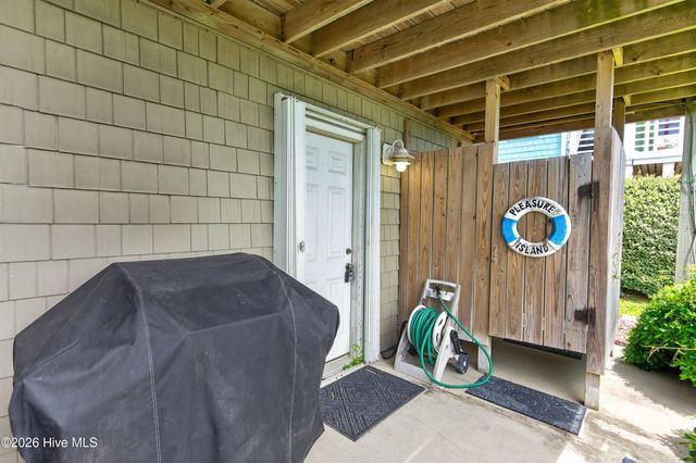 911 Fort Fisher Boulevard S, Kure Beach, NC 28449