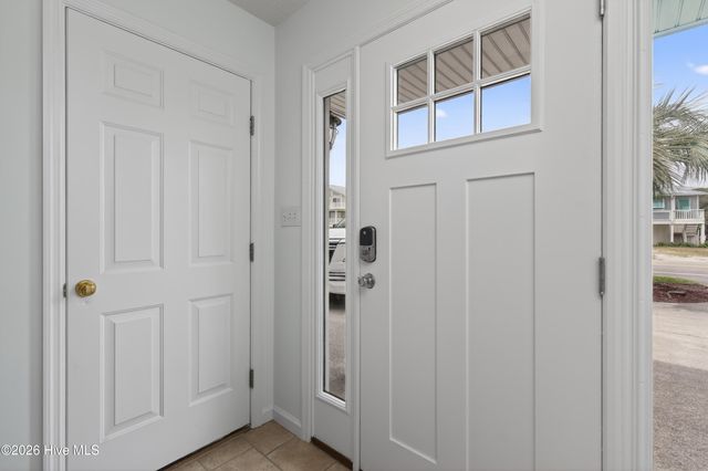 911 Fort Fisher Boulevard S, Kure Beach, NC 28449