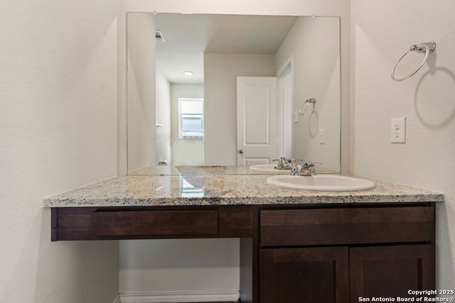 1134 Barn Swallow Way, San Antonio, TX 78253