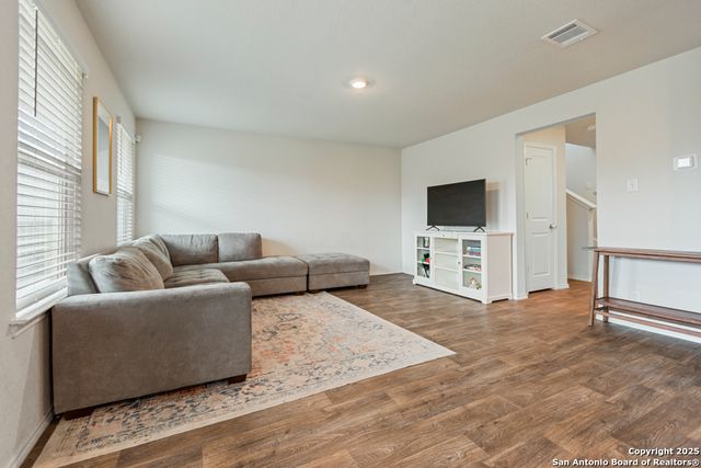 1134 Barn Swallow Way, San Antonio, TX 78253