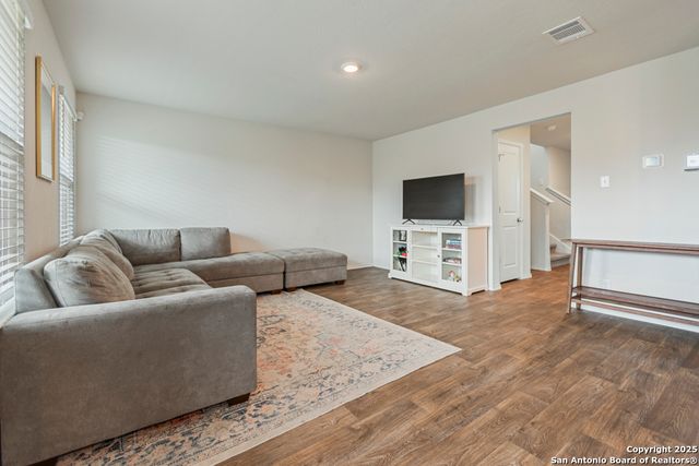 1134 Barn Swallow Way, San Antonio, TX 78253