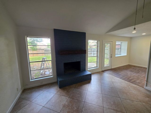 4927 Tealgate Drive, Spring, TX 77373