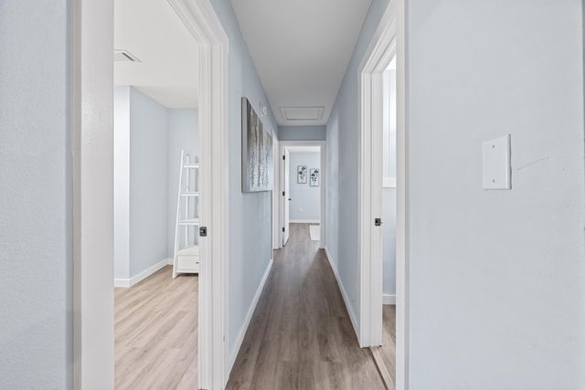 14 NW Bayou Woods Court, Fort Walton Beach, FL 32548