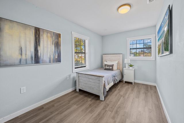 14 NW Bayou Woods Court, Fort Walton Beach, FL 32548