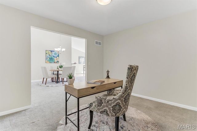 447 Angelique Place, St Charles, MO 63303