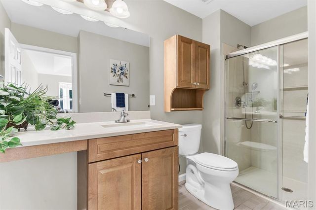 447 Angelique Place, St Charles, MO 63303