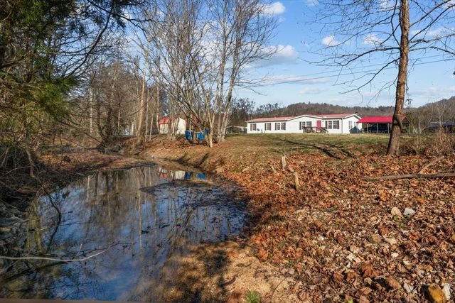 25 Cardinal Rd, Linden, TN 37096