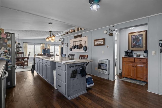 25 Cardinal Rd, Linden, TN 37096