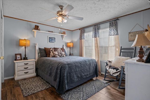 25 Cardinal Rd, Linden, TN 37096