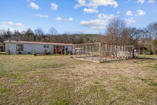 25 Cardinal Rd, Linden, TN 37096