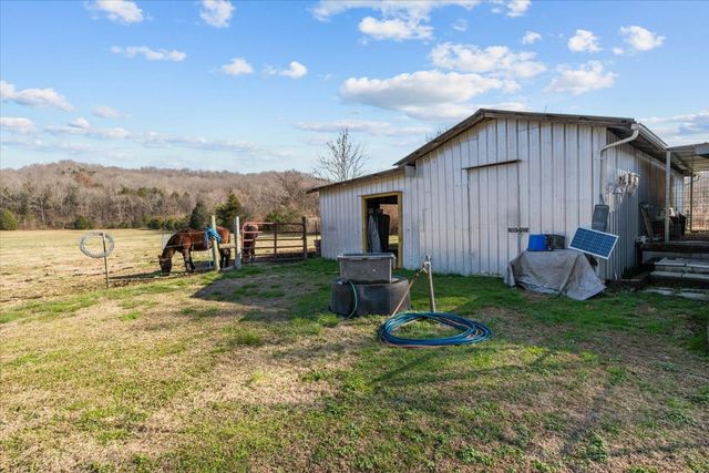 25 Cardinal Rd, Linden, TN 37096