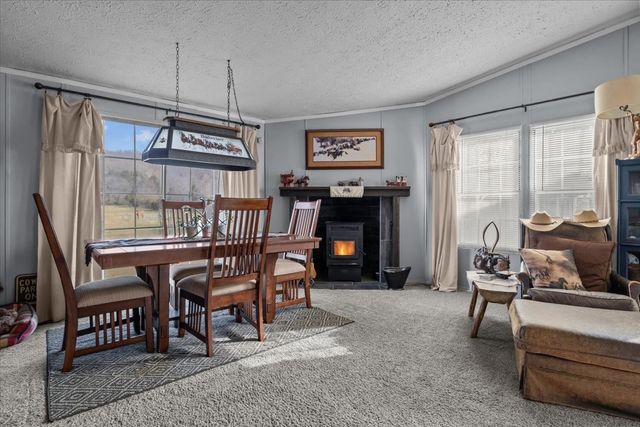 25 Cardinal Rd, Linden, TN 37096