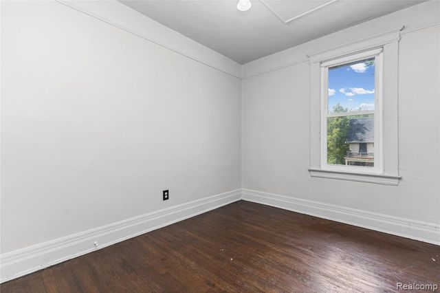 444 E Philadelphia Street, Detroit, MI 48202