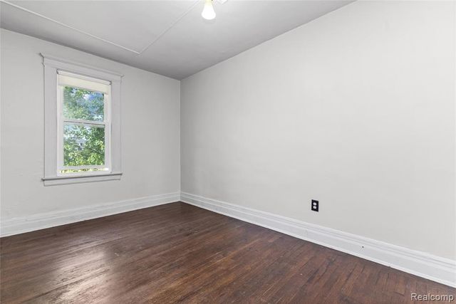 444 E Philadelphia Street, Detroit, MI 48202