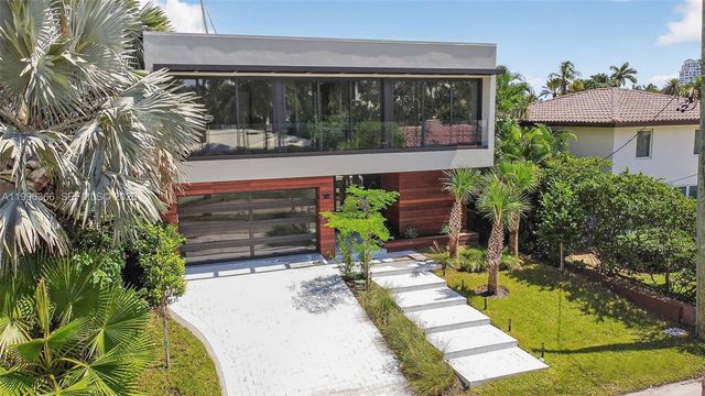 620 Solar Isle Drive, Fort Lauderdale, FL 33301
