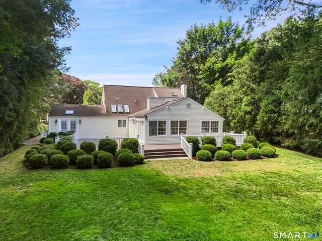 141 Idlewood Drive, Stamford, CT 06905