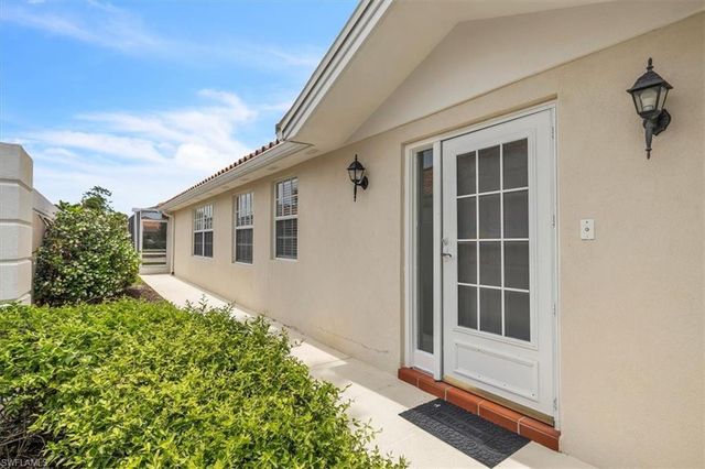 4155 Los Altos CT, Naples, FL 34109