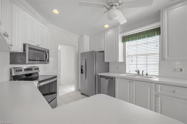 4155 Los Altos CT, Naples, FL 34109