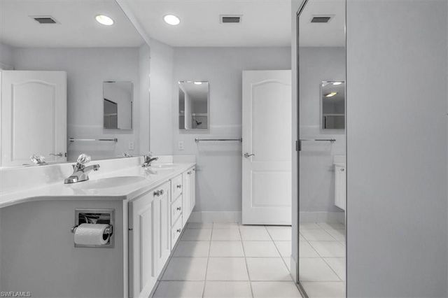 4155 Los Altos CT, Naples, FL 34109