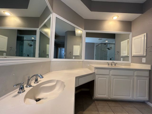 9811 Cliffside Drive, Irving, TX 75063