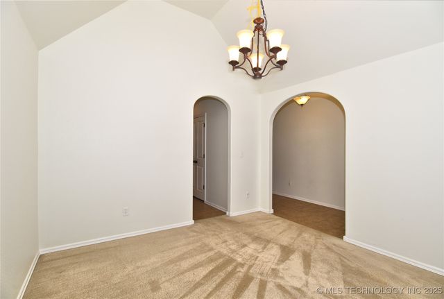 11008 S Olmstead Street W, Jenks, OK 74037