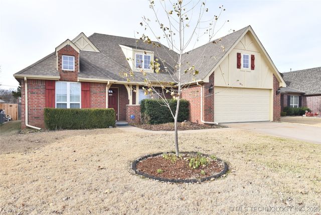 11008 S Olmstead Street W, Jenks, OK 74037