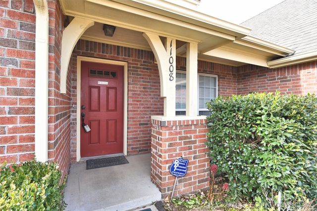 11008 S Olmstead Street W, Jenks, OK 74037